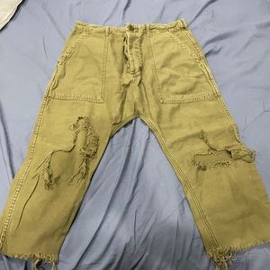 R-13 drop crotch distressed pants. Very stylish!